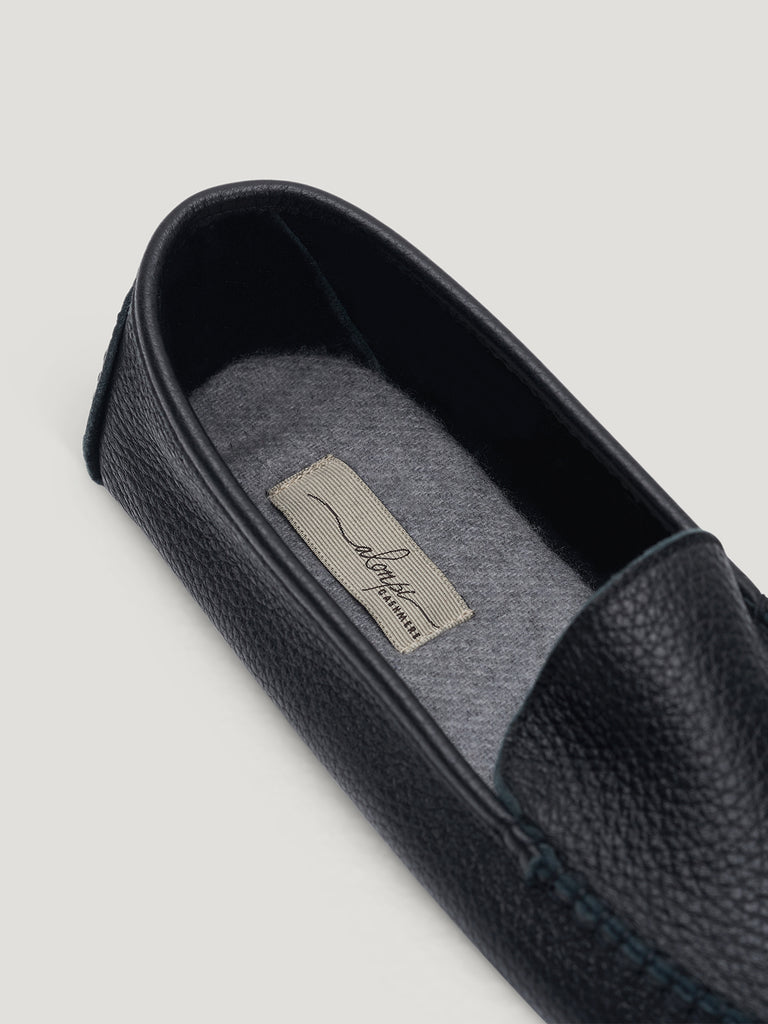 Cashmere store house slippers